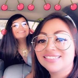 Meet your Posher, Karina